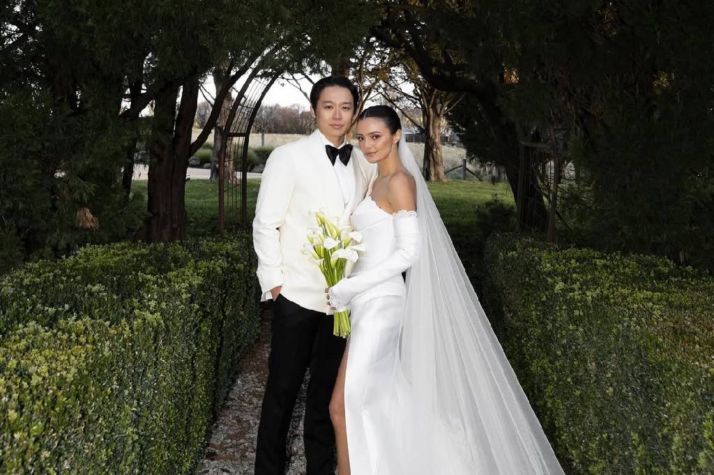 Sah! Amanda Rawles Menikah dengan Adriel Susanteo