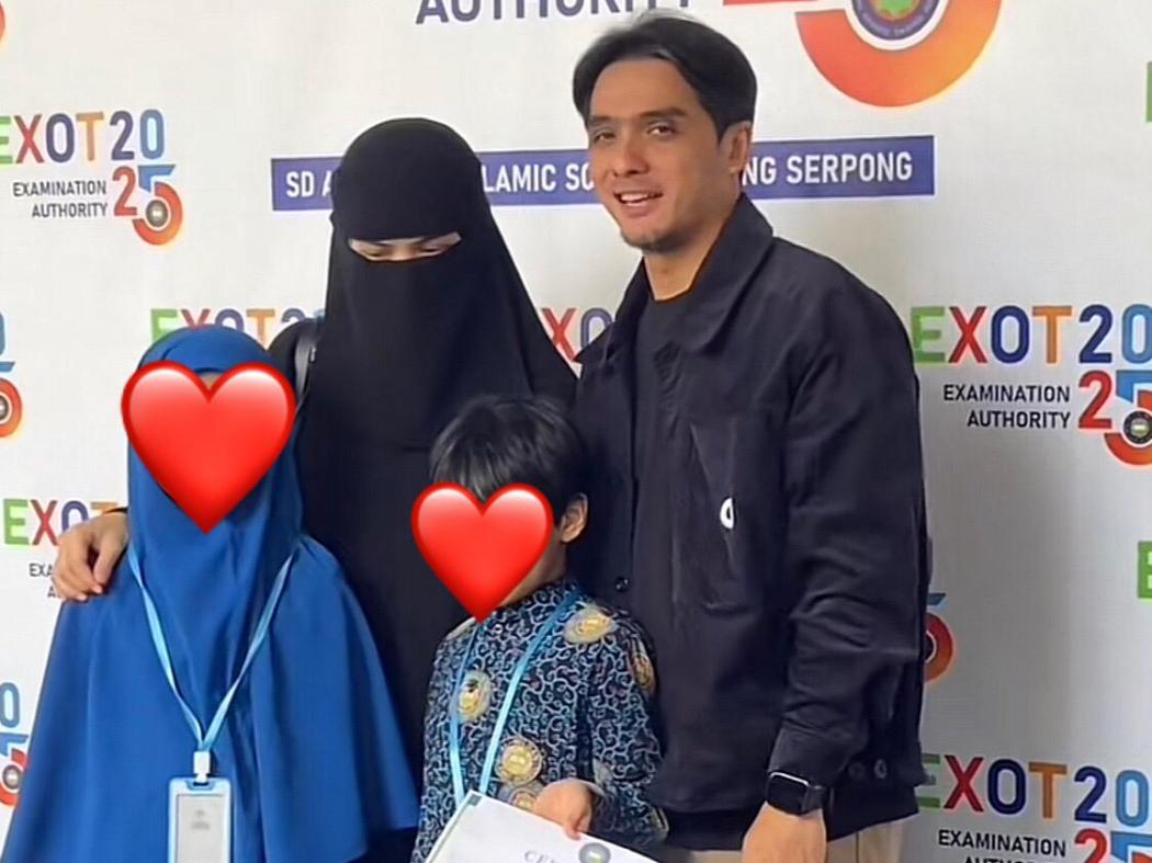 Viral Penampilan Terbaru Herfiza Novianti yang Kini Bercadar, Ini Fotonya!