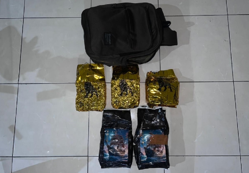 Bareskrim Gagalkan Penyelundupan 5 Kg Sabu di Riau, Pelaku Residivis Kasus Narkoba