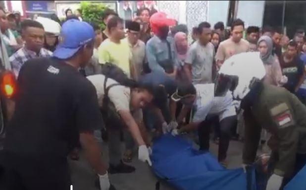 Tabrakan Beruntun 3 Motor di Jombang, 2 Tewas 1 Luka-Luka