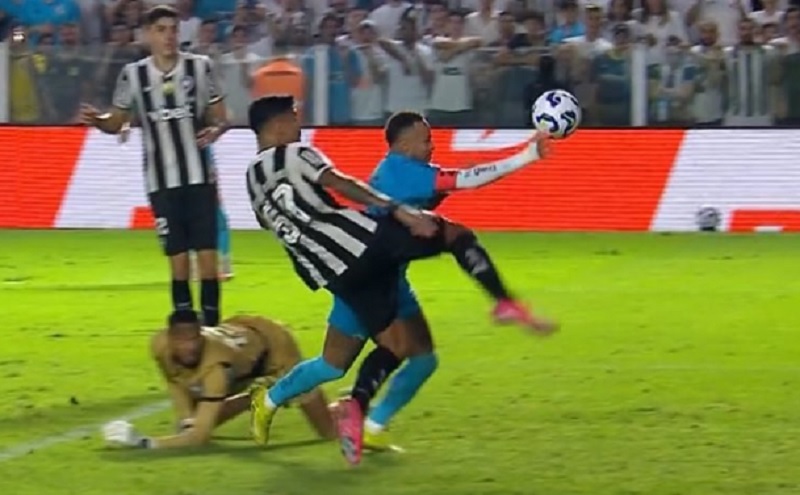 Apes! Neymar Kartu Merah saat Tiru Gol Tangan Tuhan, Santos Tumbang