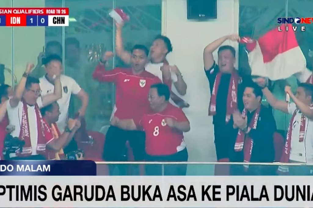 Sorak Sorai Prabowo usai Ole Romeny Cetak Gol ke Gawang China