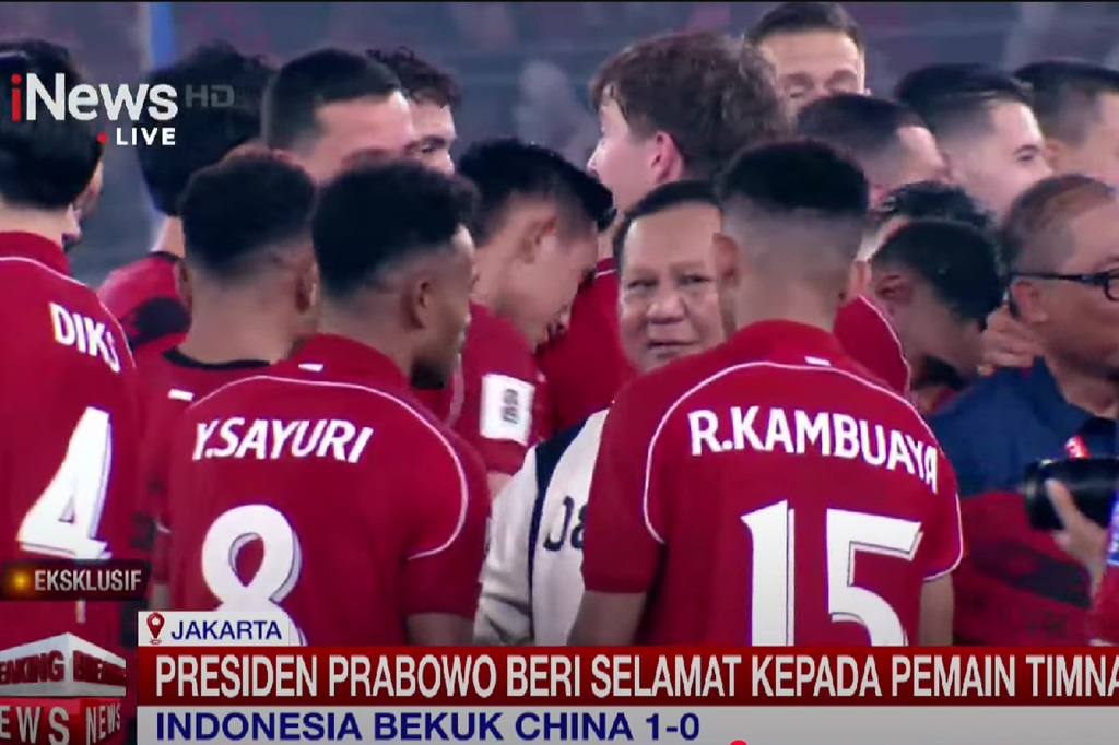 Indonesia Taklukkan China 1-0, Prabowo Salami Skuad Garuda Ucapkan Selamat