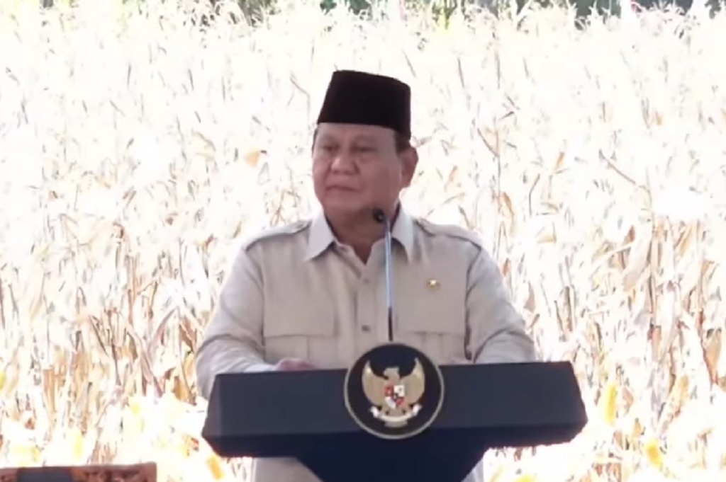 Prabowo Hadiri Panen Raya Jagung di Bengkayang Kalbar, Puji Capaian Kapolri