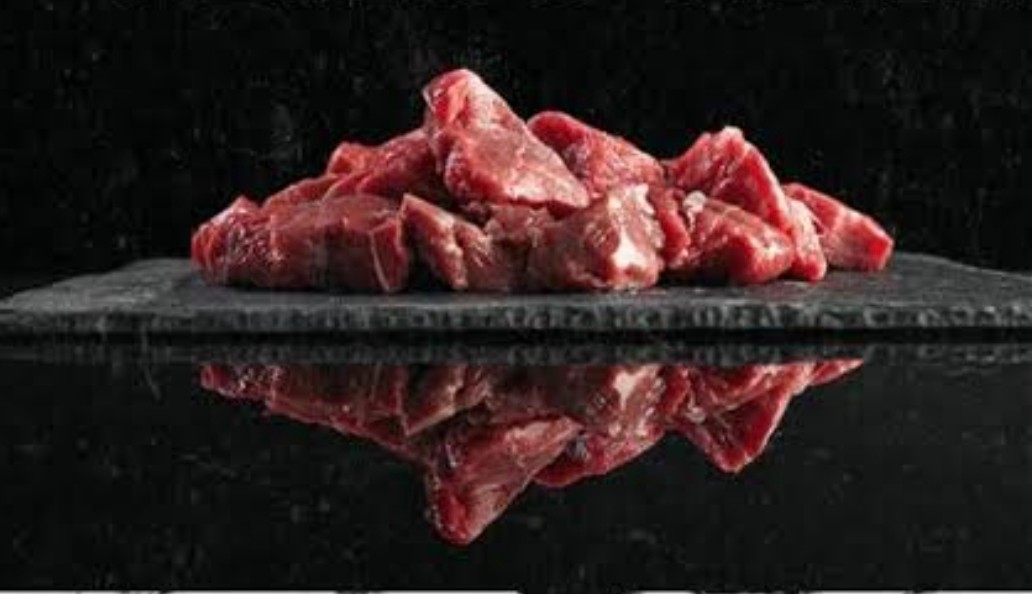 Kolesterol Takut Naik! Perhatikan 4 Hal Penting Ini saat Makan Daging Kurban