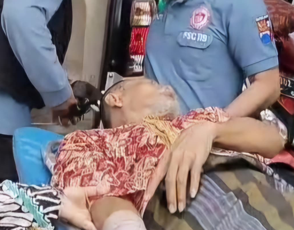 Kakek di Bogor Pingsan usai Terpental Sapi Kurban Ngamuk 