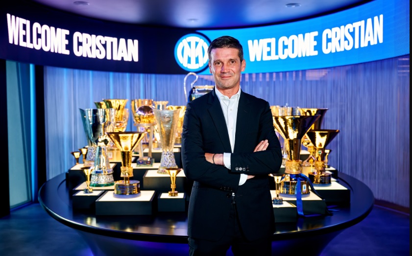 Resmi! Cristian Chivu Pelatih Inter Milan
