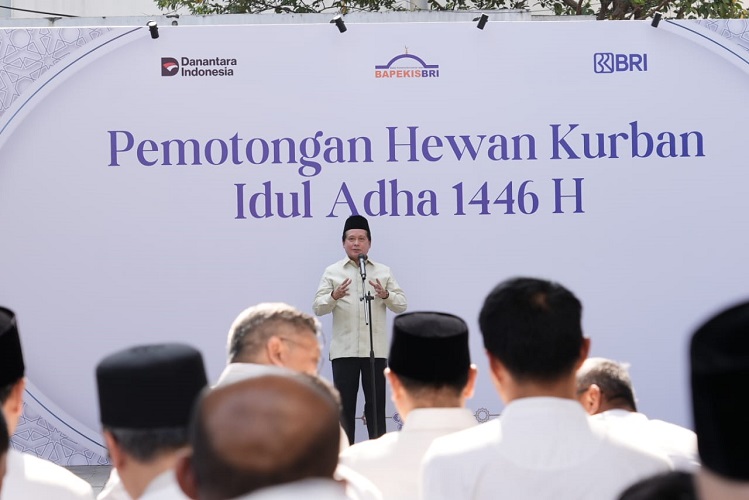 Semangat Berbagi Iduladha, Bapekis dan Karyawan BRI Salurkan 961 Hewan Kurban