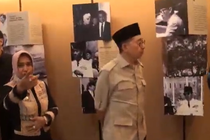 Fadli Zon Resmikan Galeri Sukarno di Mojokerto, Hidupkan Kembali Jejak Sang Proklamator