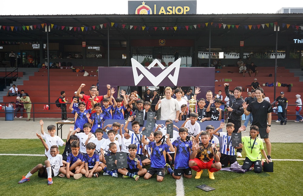 Legenda Jepang Keisuke Honda Diam-Diam Bermanuver di Akar Rumput Sepak Bola Indonesia