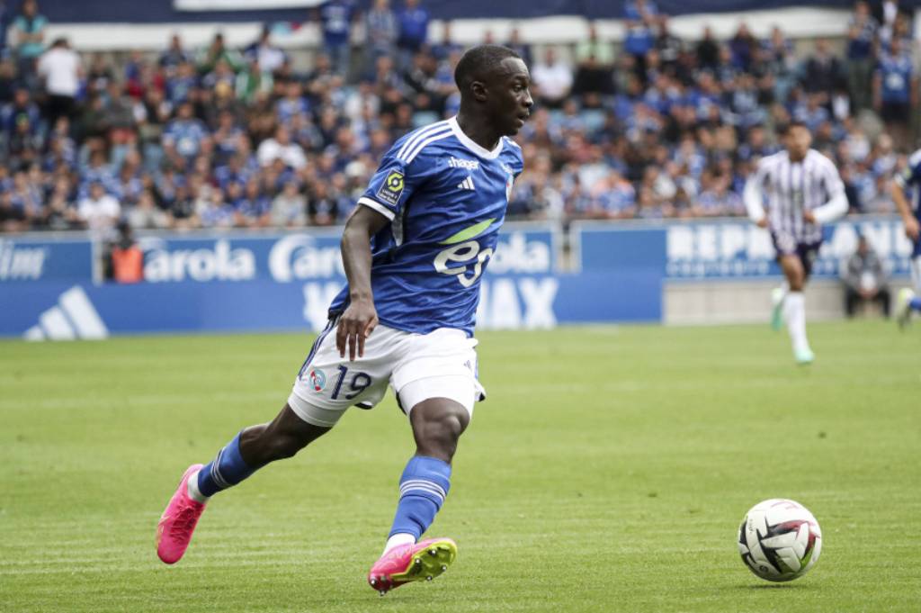 Biodata dan Agama Habib Diarra: Lebih Dekat dengan Pemain yang Lagi Naik Daun