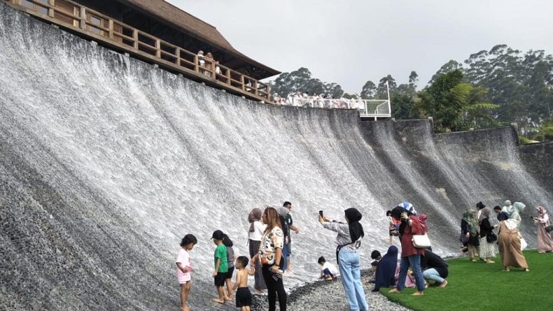 Wisatawan Libur Iduladha di Bandung Barat Capai 61.488, Okupansi Hotel Masih Rendah