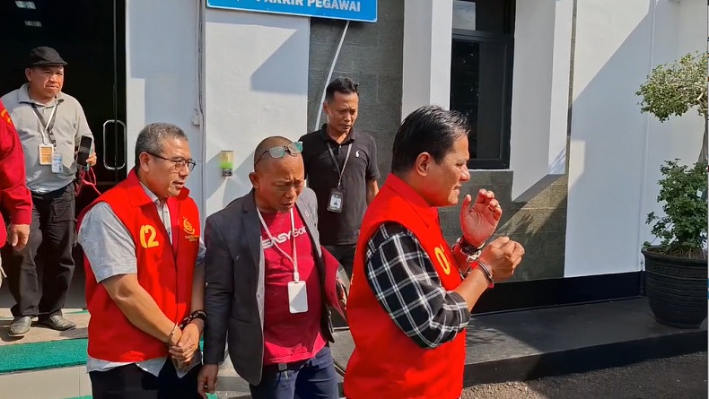 Tersangka Dugaan Korupsi Rp1,5 Miliar, Kades dan Direktur BUMDes Ditahan Kejari Subang