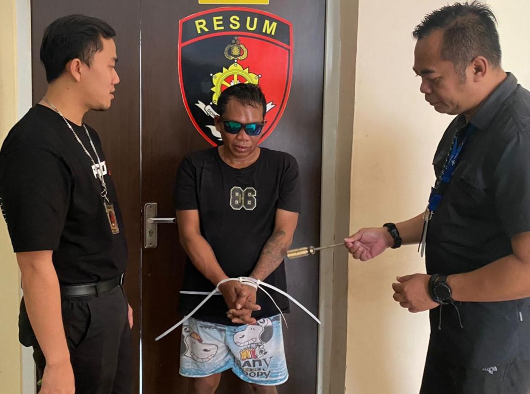 2 Pria di Solo Terekam CCTV Bobol Posko Makanan Bergizi, 1 Ditangkap