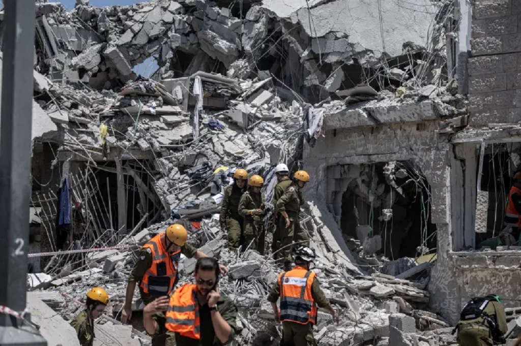 Iran Ternyata Pakai Rudal Balistik Jenis Baru, Bikin Israel Ketar-ketir