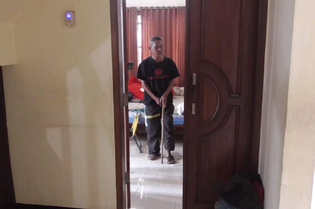 Kesaksian Lansia Korban Perampokan Emas di Agam: Saya Diseret, Istri Dibekap!