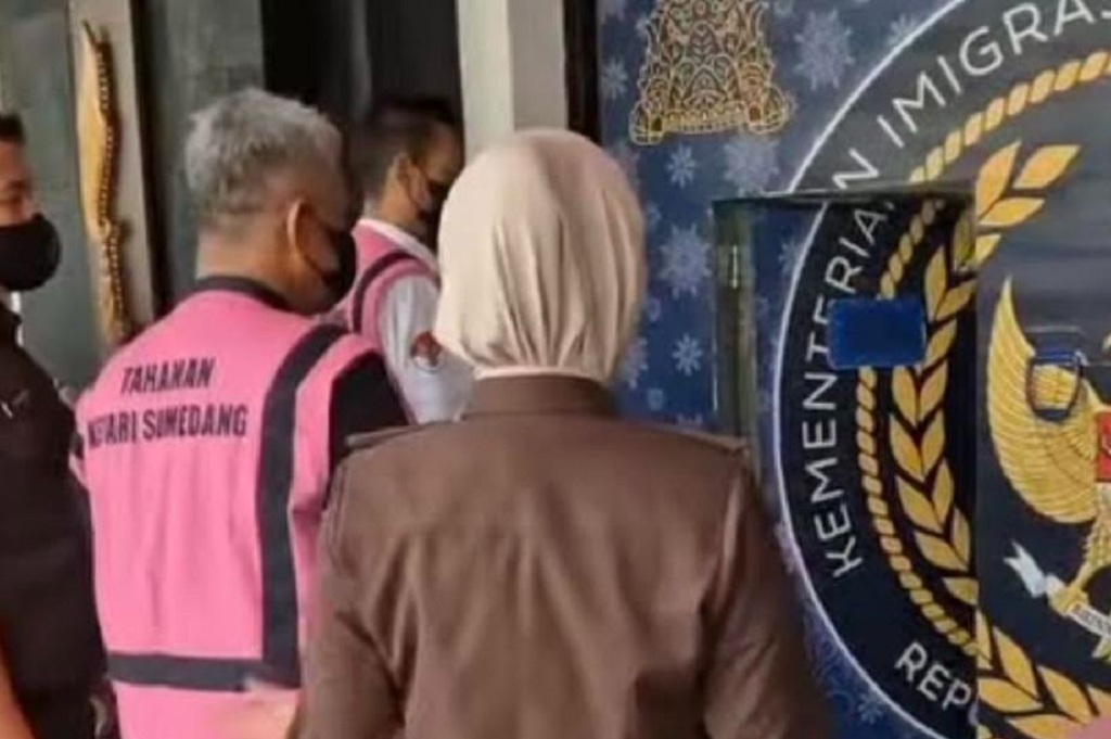 Skandal Kawin Ilegal di Sumedang: Eks Panitera dan Pegawai KUA Jadi Tersangka Korupsi