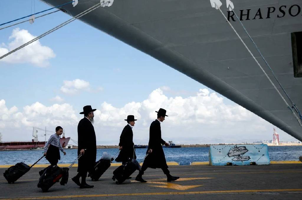 30.000 Ribu Warga Israel Melarikan Diri ke Pulau Siprus pasca Serangan Iran