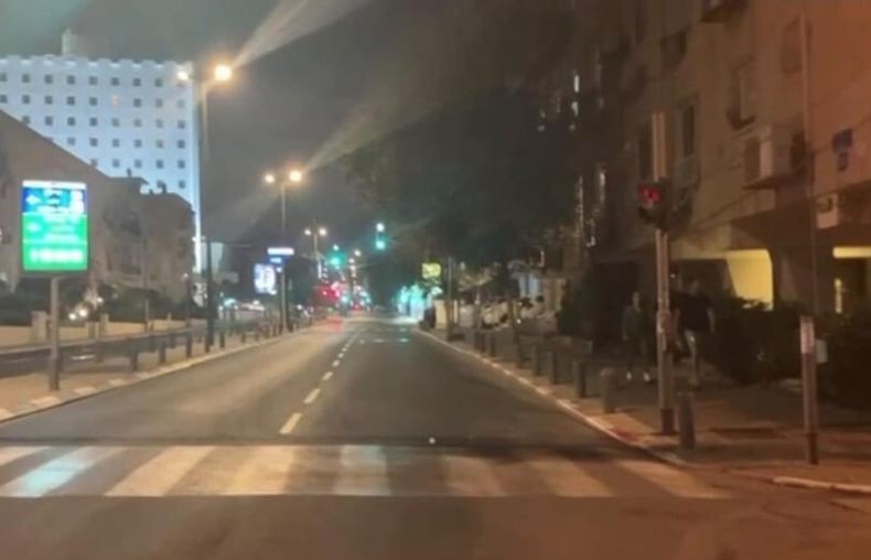 Digempur Iran Habis-habisan, Tel Aviv bak Kota Mati