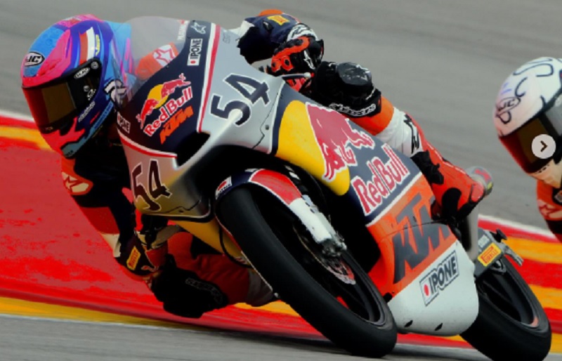 Veda Ega Pratama Sapu Bersih Podium Red Bull Rookies Cup Italia 2025, Indonesia Bangga!