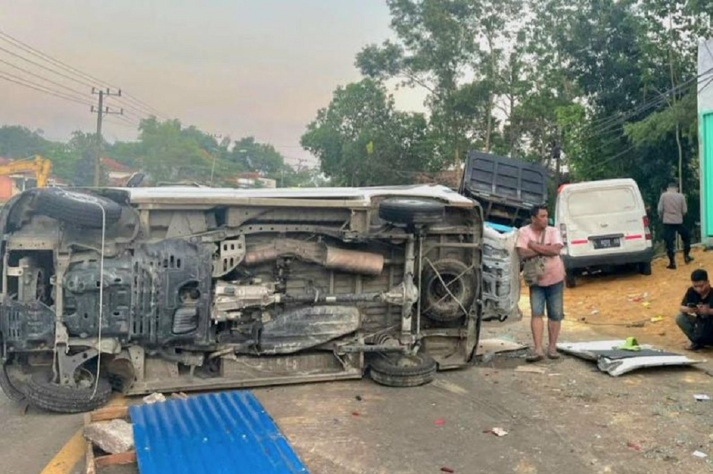 Penyebab 2 Kecelakaan Beruntun di Bangkalan, Truk Rem Blong hingga Mobil Hilang Kendali