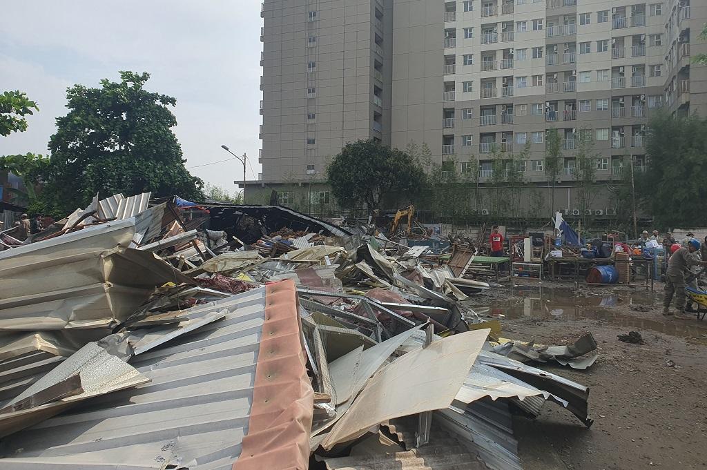 Diduga Sarang Prostitusi dan Narkoba, Lapak Hiburan Malam di Ciputat Dibongkar!