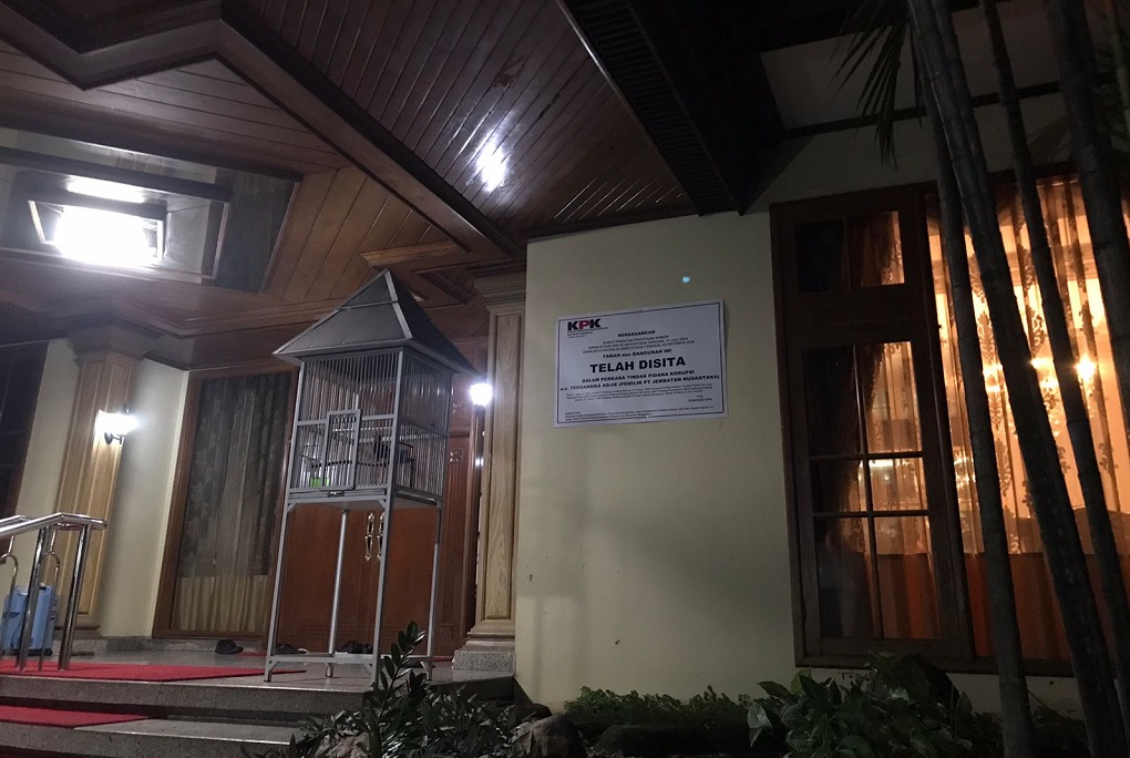 KPK Sita 5 Mobil hingga Senpi saat Geledah 2 Rumah terkait Kasus ASDP