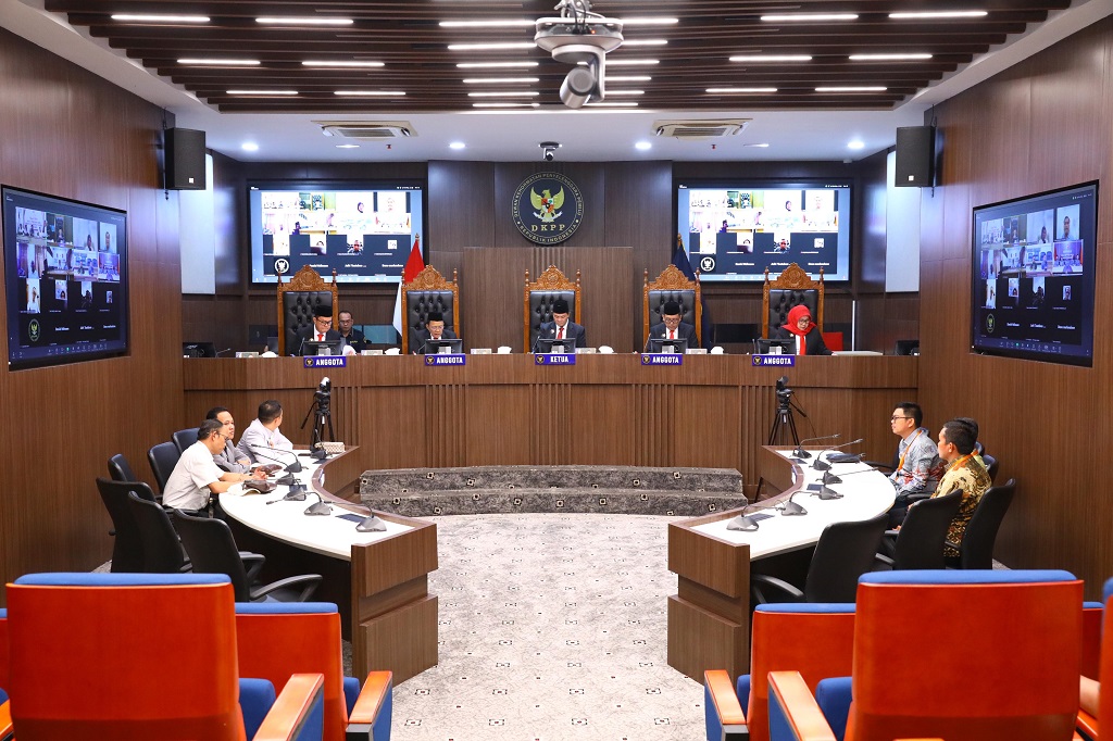 DKPP Jatuhkan Sanksi Peringatan Keras ke Komisioner KPU Idham Holik, Kenapa?