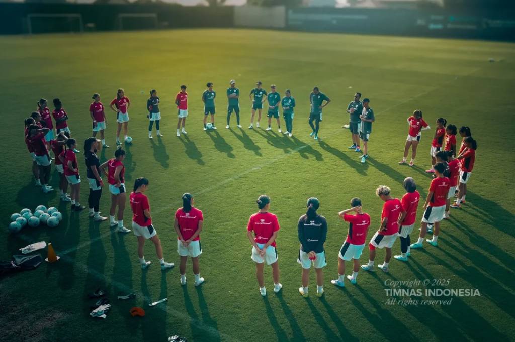 Permohonan Pelatih Timnas Putri Indonesia: Dear Suporter, Dukung Kami Penuhi Stadion!