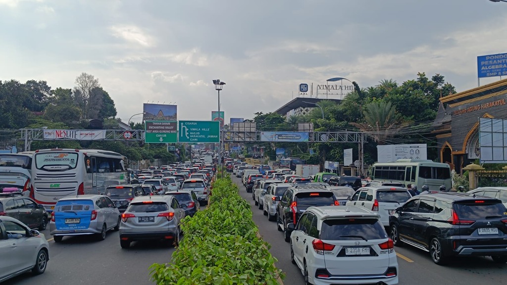 Macet Panjang di Simpang Gadog Pagi Ini, Antrean hingga 3 Km
