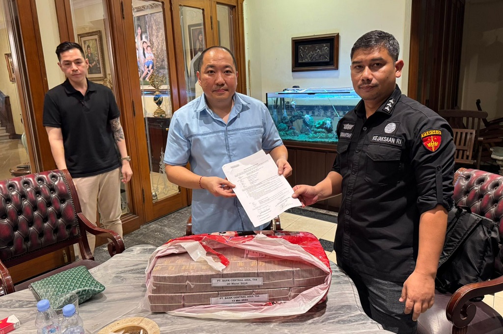 Kejagung Geledah Rumah Dirut Sritex Iwan Kurniawan, Sita Uang Rp2 Miliar