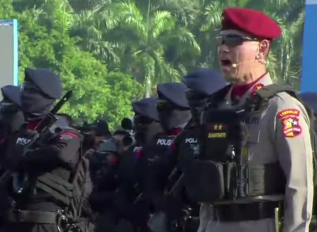 Sosok Komandan Upacara Hari Bhayangkara yang Diminta Menghadap Prabowo usai Acara