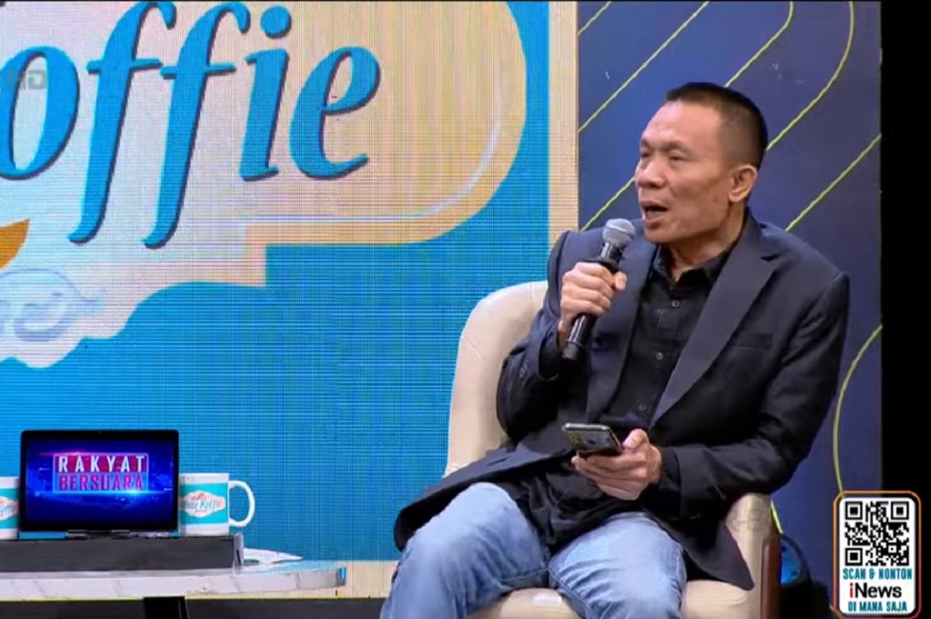 Rismon Sindir Jokowi: Satu-satunya Mantan Presiden di Dunia Tak Berani Tampilkan Ijazah