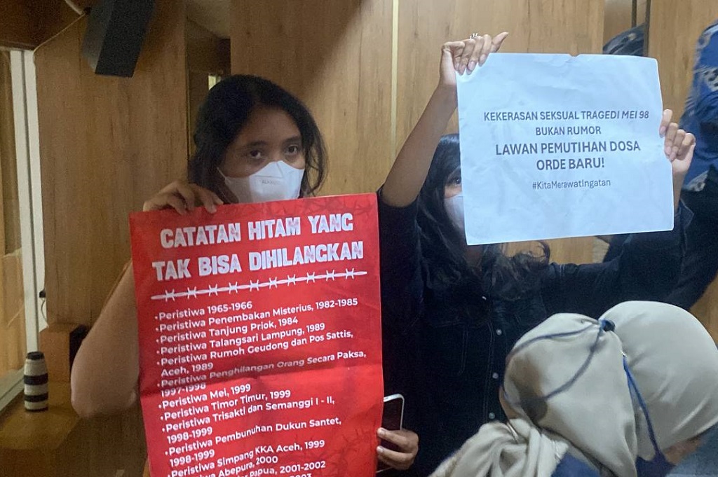 Heboh! Fadli Zon Digeruduk di Rapat DPR, Didesak Setop Tulis Ulang Sejarah