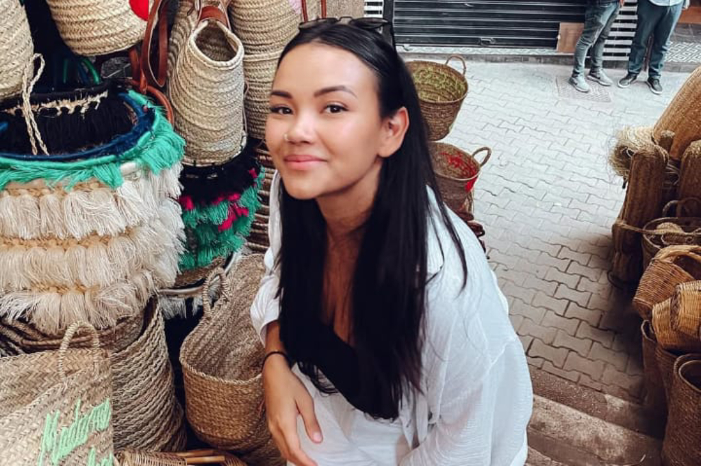 Profil Alexandra Daguisé, Kakak Alyssa Daguisé yang Tak Kalah Memesona