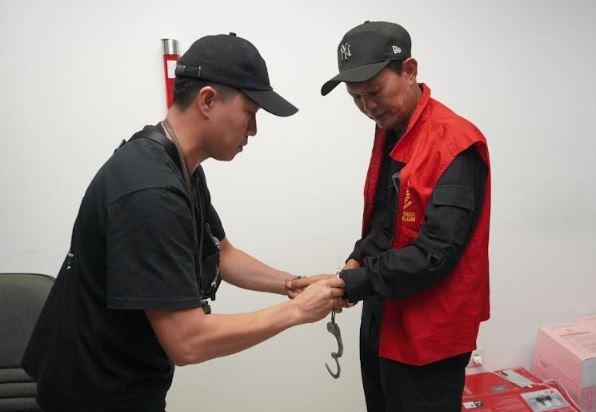 Eks Wali Kota Palembang Ditetapkan Tersangka Korupsi Pasar Cinde, Langsung Ditahan