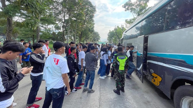 Bobotoh Mulai Padati Si Jalak Harupat, Optimistis Persib Menang Lawan Dewa United
