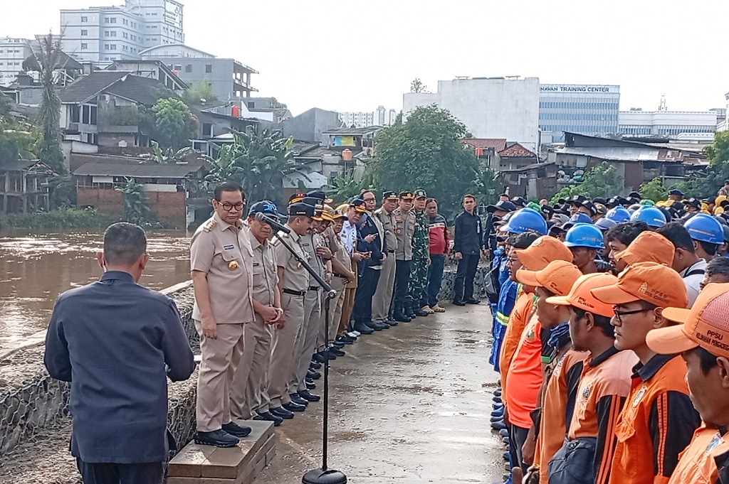Jakarta Dikepung Banjir, Pramono: Kita Nggak Usah Malu Minta Maaf ke Warga