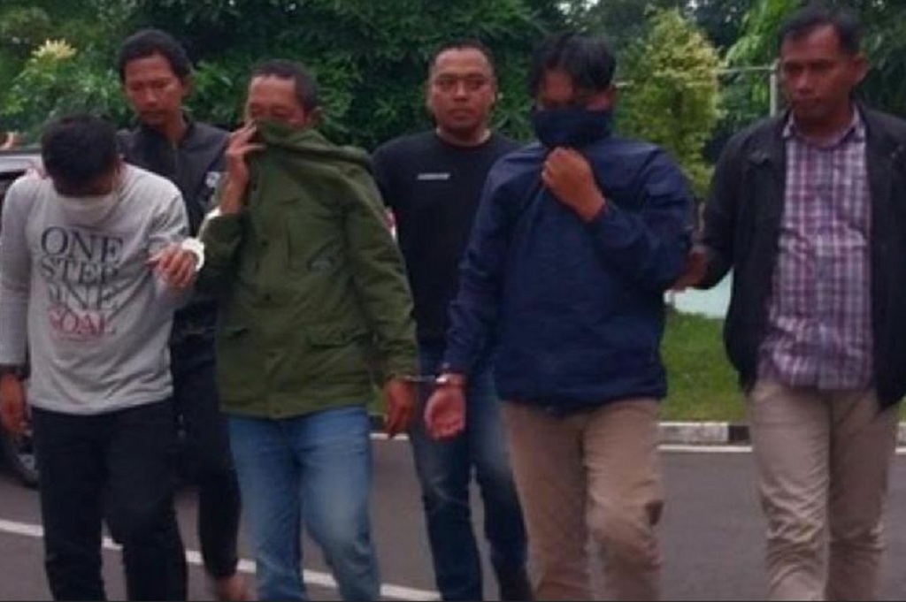 Polisi Gadungan Peras Warga Modus Uang Palsu, 3 Pelaku Ditangkap Polres Batu