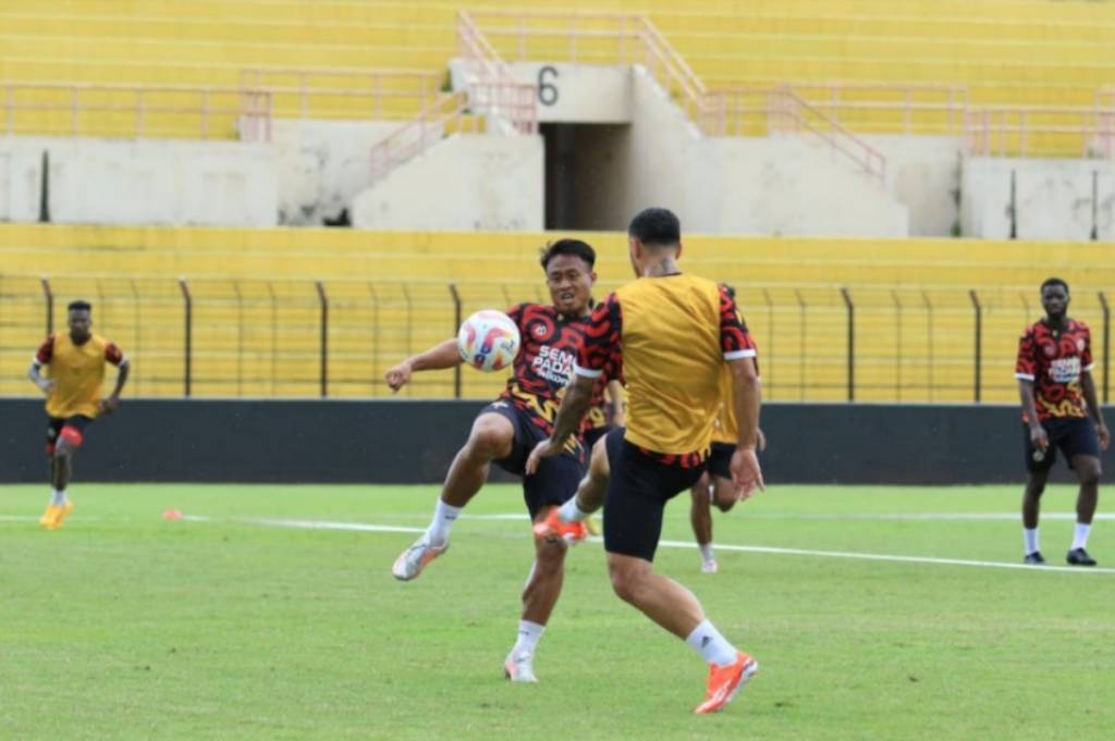 Panaskan Mesin, Semen Padang Siapkan 2 Uji Coba Internasional 