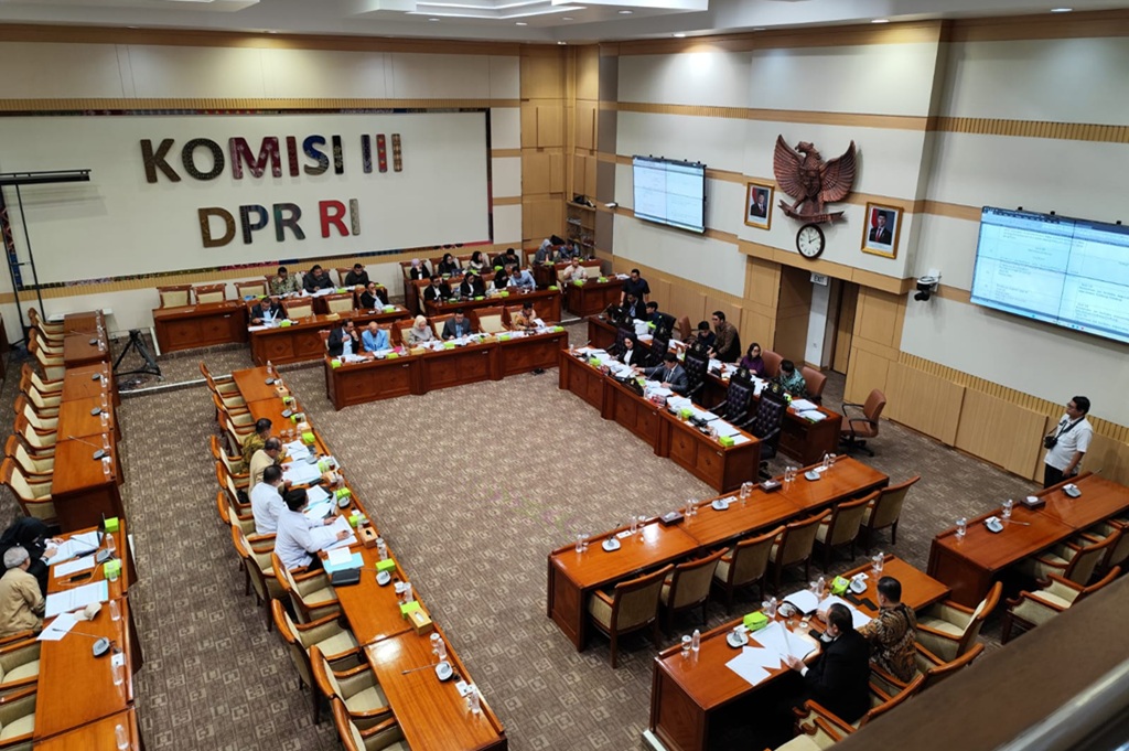 Komisi III DPR Kebut Pembahasan Revisi KUHAP, Ini Alasannya