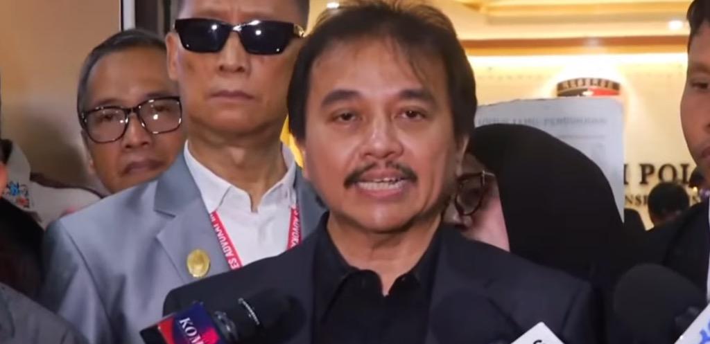 Roy Suryo Cs Tiba di Bareskrim untuk Gelar Perkara Khusus Ijazah Palsu Jokowi