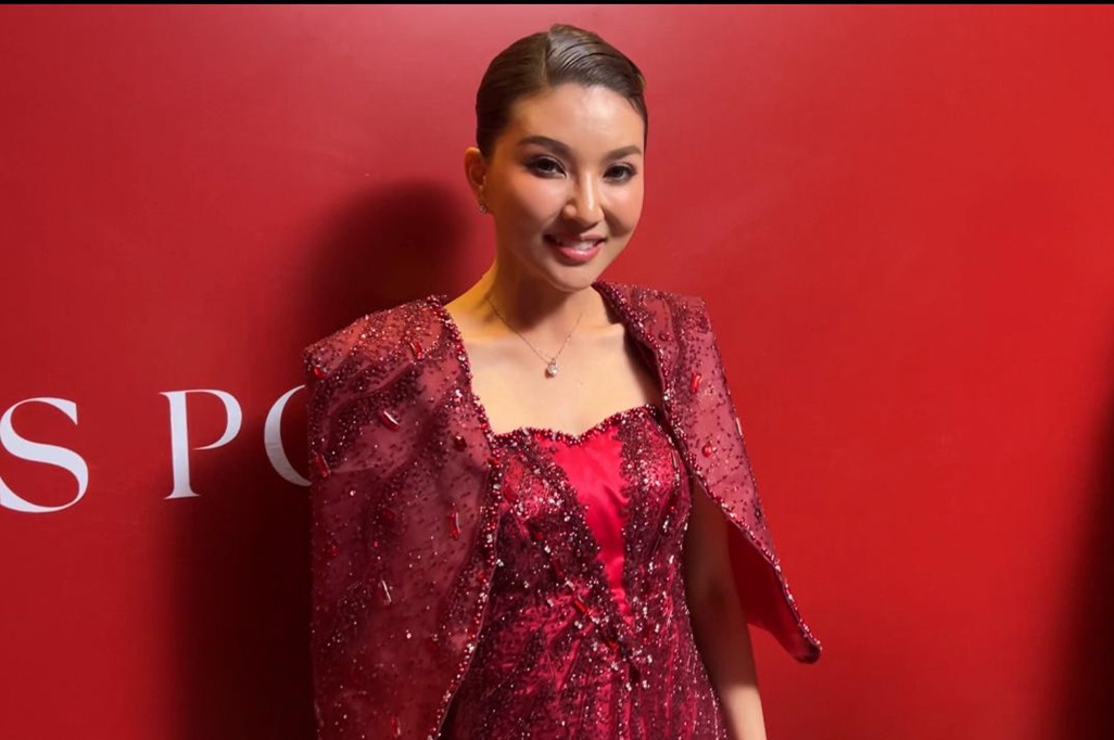 Sarwendah Tamu VIP HighEnd Gala 2025, Menang Best Dress dengan Gaun Merah Elegan