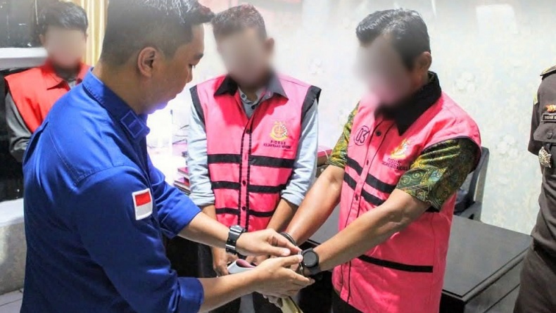 Kejari Kolaka Tahan 3 Tersangka Korupsi Pengadaan Bibit Kopi Robusta