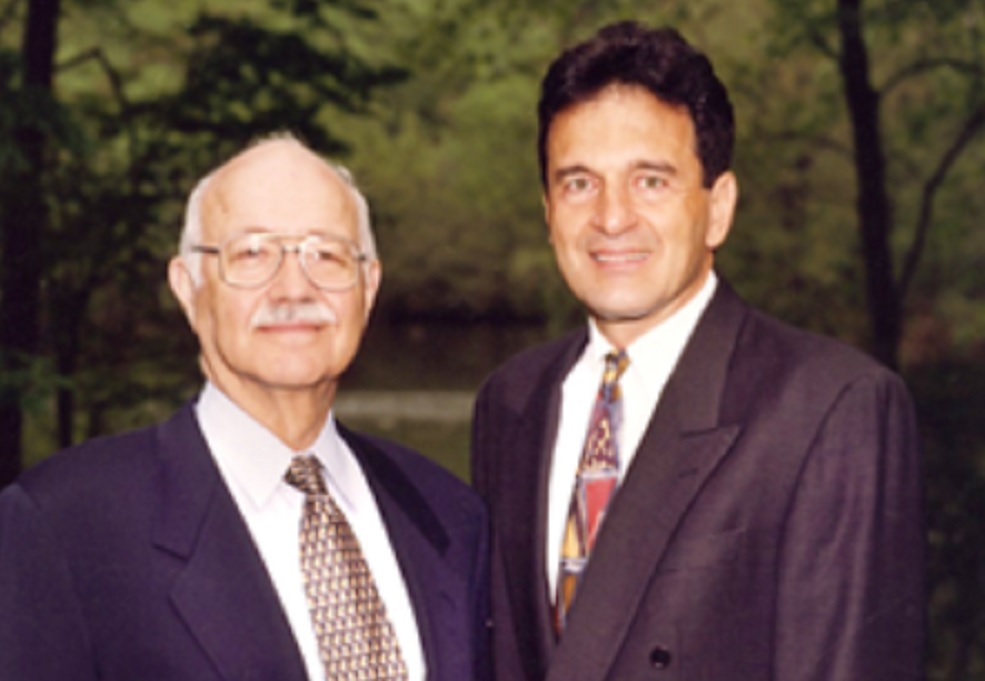 Kisah Inspiratif Fred DeLuca, Pendiri Subway yang Berbisnis sejak Usia 17 Tahun