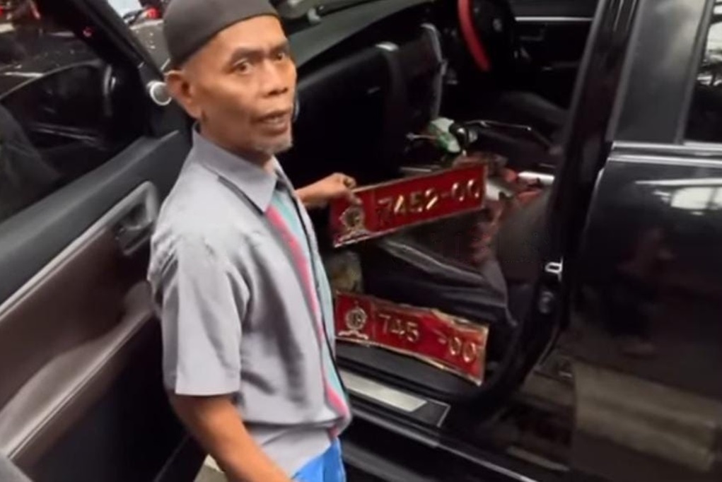 Kecelakaan Beruntun di Jaktim, Sopir Fortuner Berpelat Dinas Palsu Jadi Tersangka
