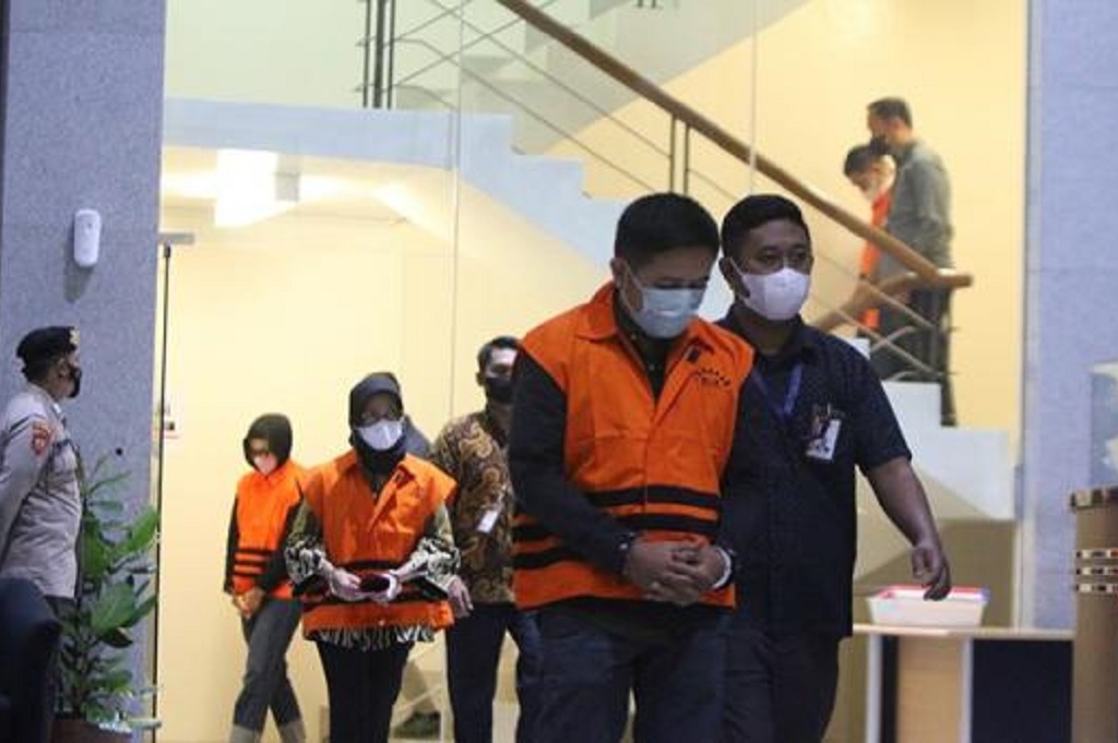 Tersangka Korupsi bakal Dilarang Pakai Masker, Eks Penyidik KPK: Supaya Dipermalukan!