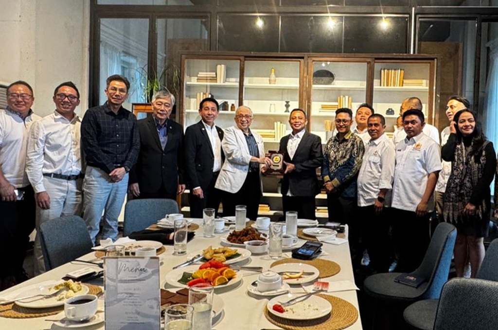 AYP Pimpin Delegasi Kadin ke Malaysia, Jajaki Kerja Sama dengan Pengusaha Sarawak