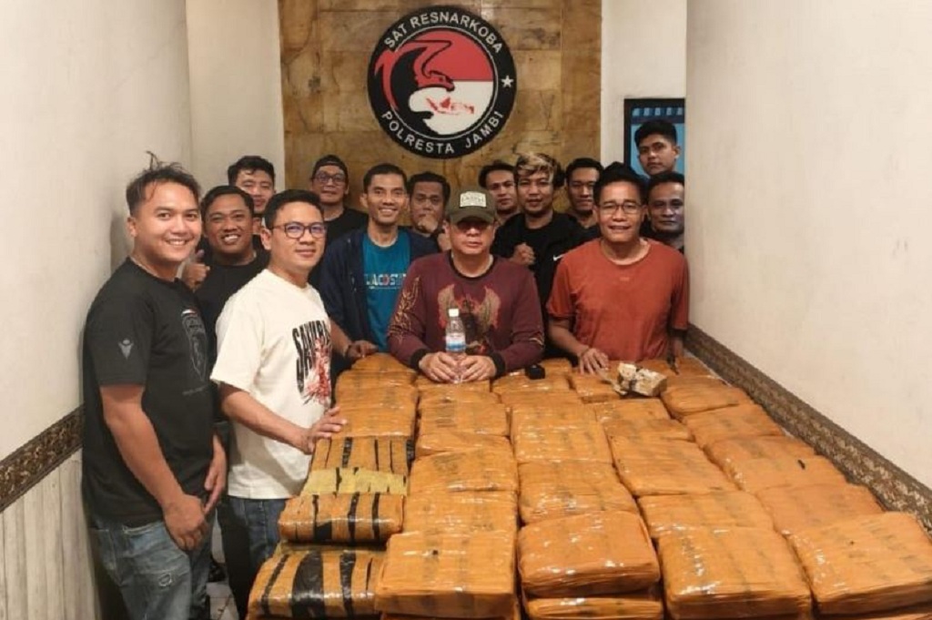 Polisi Gagalkan Peredaran Narkoba di Simpang Rimbo Jambi, Temukan Ganja 200 Kg