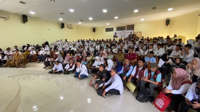 100 Calon Siswa SRMA 34 Lebak Ikuti Pengenalan Sekolah dan Tes Kesehatan